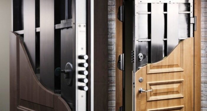 Взломостойкость металлических дверей: как конструкция обеспечивает защиту