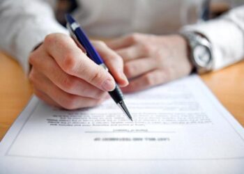 Как оформить и подать иск в суд, чтобы избежать отказа и ускорить рассмотрение дела