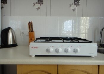 Где применяются настольные электроплиты и чем они удобны