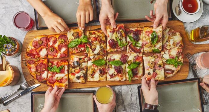 Какую римскую пиццу выбрать: сравнение начинок и вкусов