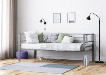 Преимущества металлических кроватей для детских и подростковых комнат