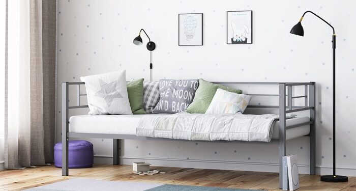 Преимущества металлических кроватей для детских и подростковых комнат