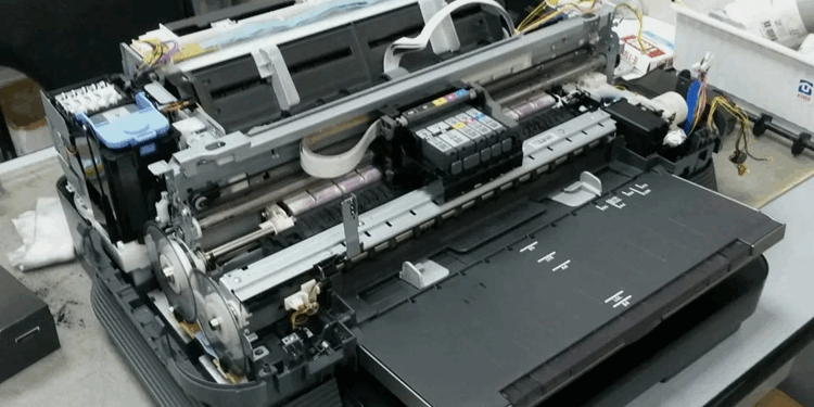 Причины появления полос на принтере и способы их быстрого устранения