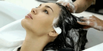 Як професійний догляд допомагає зберегти здоров’я волосся