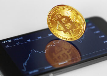 Децентрализованные финансы, стейблкоины и денежное «единство»