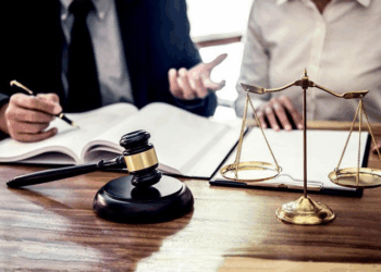 Как юрист по расторжению брака помогает с юридическим сопровождением раздела имущества