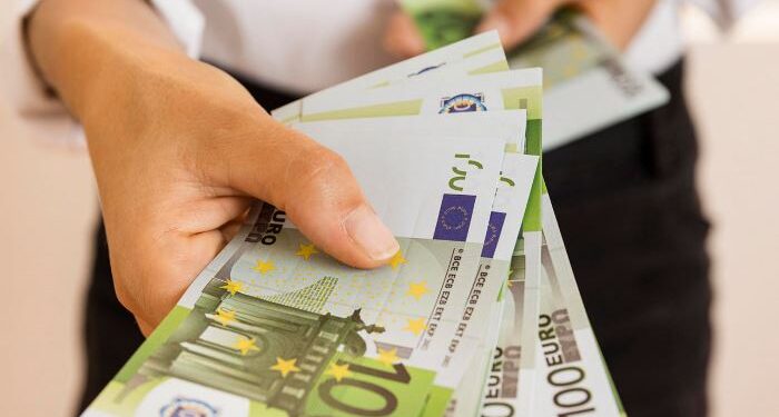 Оплата международных сделок через платёжного агента: как это работает