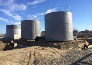 Выбор и требования к резервуарам для хранения нефтепродуктов — что необходимо знать