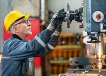 Основные требования и понятия охраны труда на производстве для безопасной работы