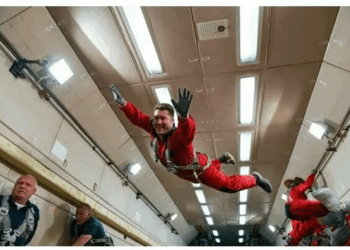 Правила и требования для полета в невесомости: опасные условия и подготовка