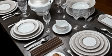 Разнообразие посуды для сервировки стола и советы по выбору подходящих вариантов