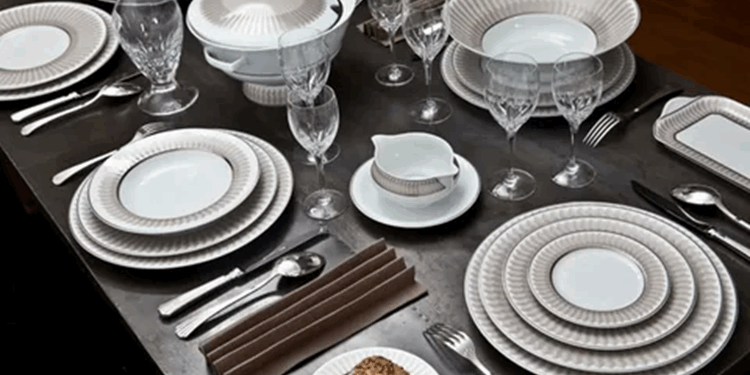 Разнообразие посуды для сервировки стола и советы по выбору подходящих вариантов
