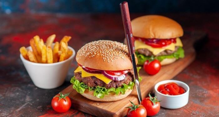 Топ фастфудов: какой бизнес выгоднее открывать в 2026?