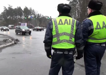 Неправомірні дії співробітників дорожньої поліції: як діяти