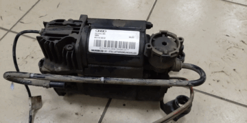 Циліндри компресора пневмопідвіски AUDI: правила заміни