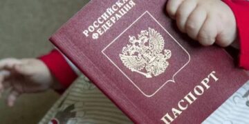Основные требования и правила получения загранпаспорта ребенку до 14 лет